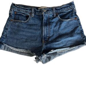 Abercrombie and Fitch the mom short denim jean cut off shorts size 6